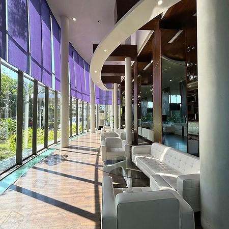 Novotel Banjarmasin Airport Banjarbaru Buitenkant foto
