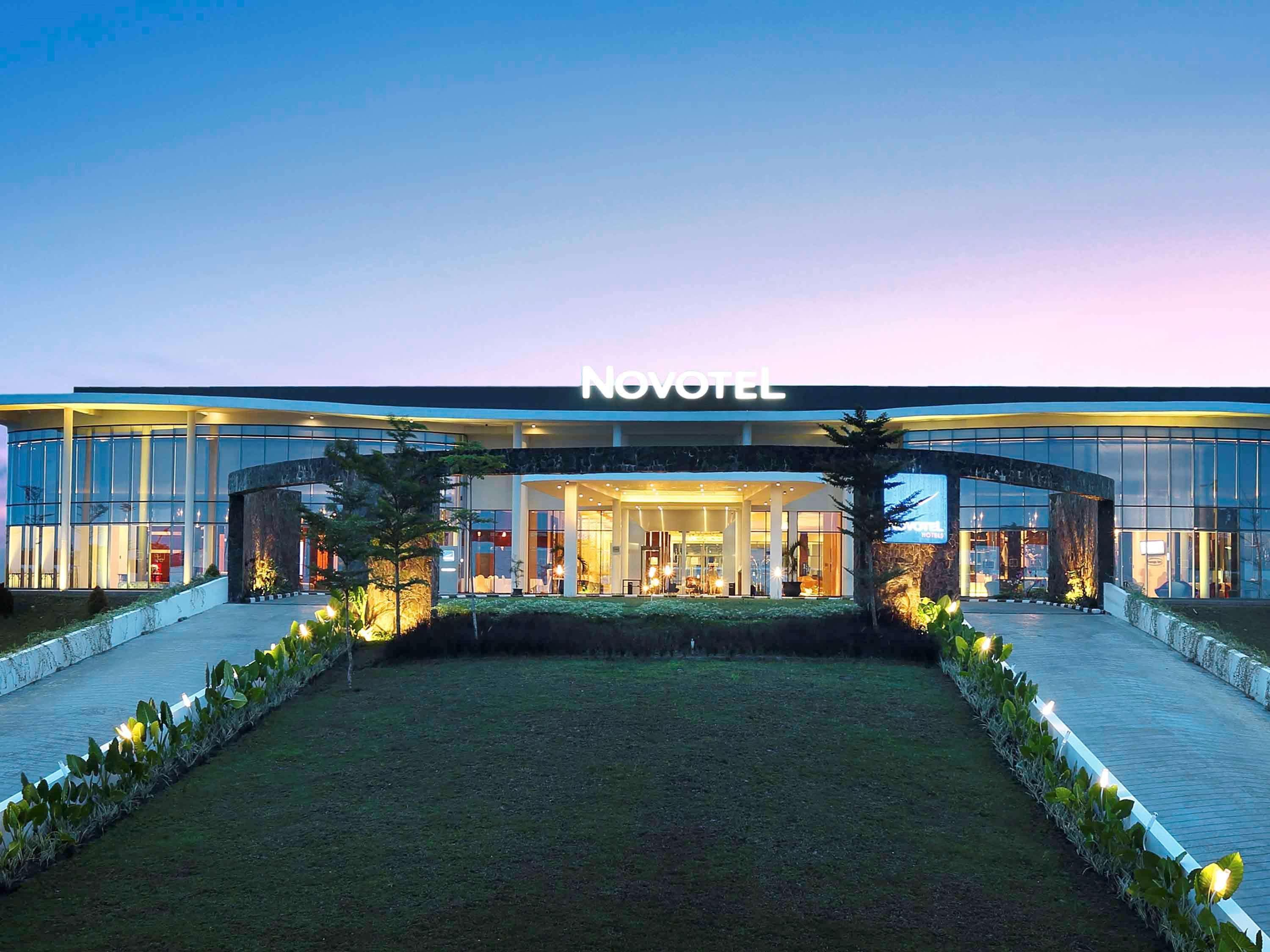 Novotel Banjarmasin Airport Banjarbaru Buitenkant foto