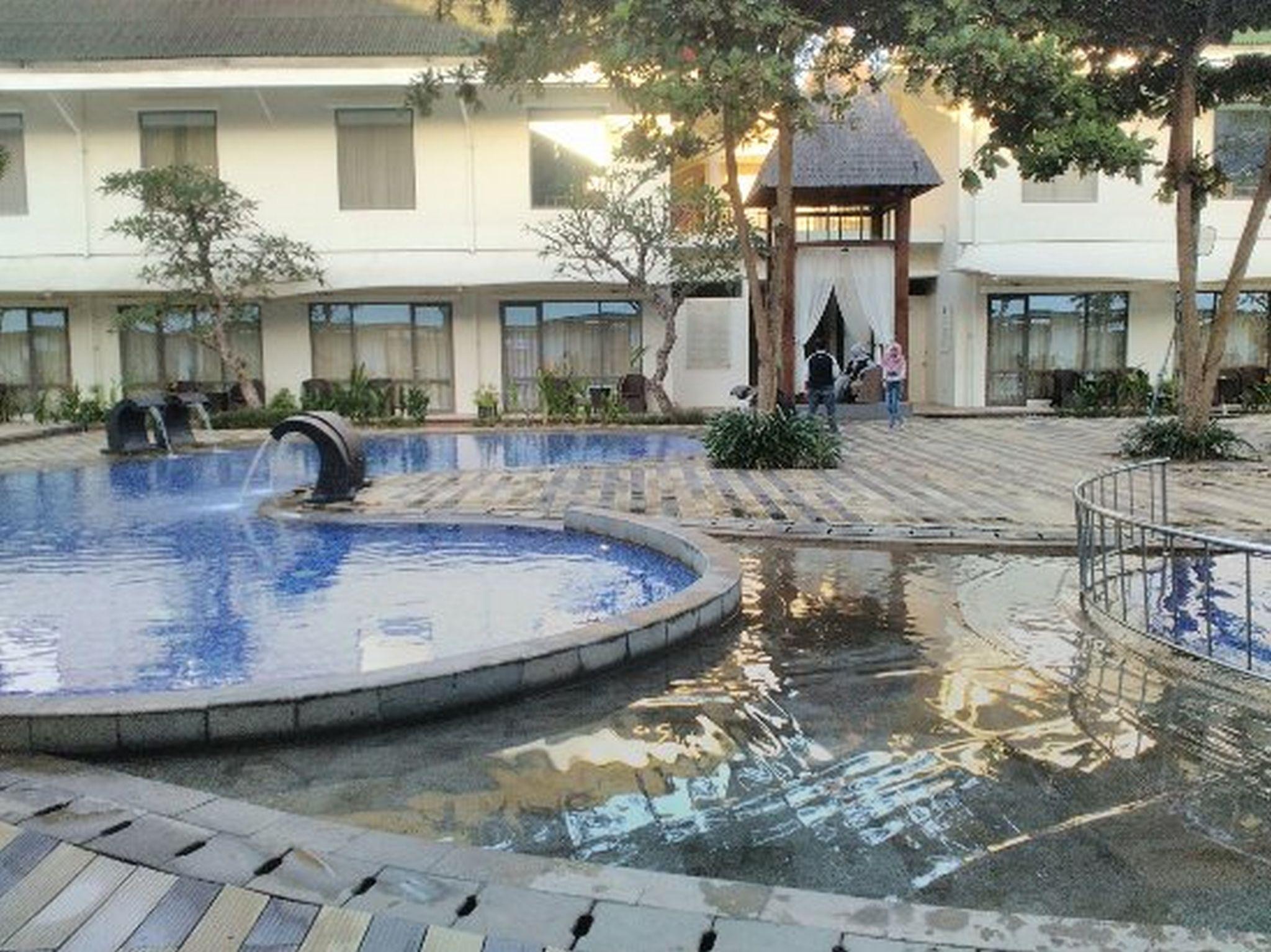Novotel Banjarmasin Airport Banjarbaru Buitenkant foto